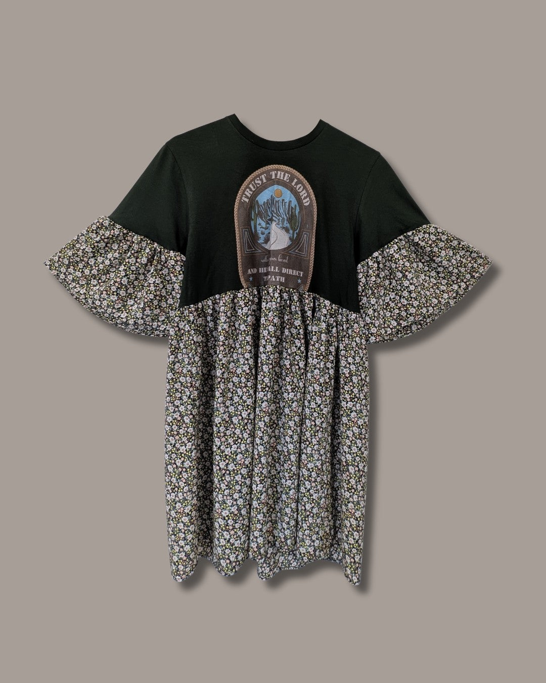 Trust the Lord - Ditsy Floral Smock Dress (S)