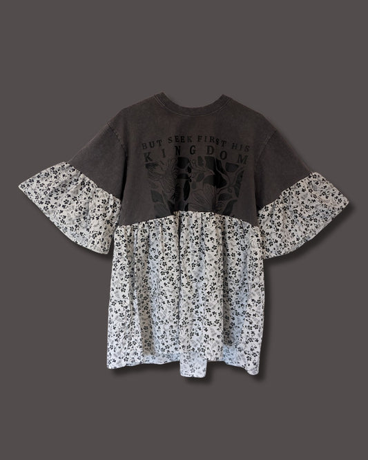 Seek First His Kingdom - White & Black Floral Smock Dress (M)